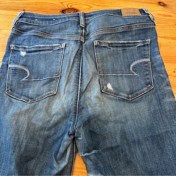 American Eagle Outfitters Super Super Stretch
Super Hi-Rise Ripped Jeggings 8 - Picture 6 of 10